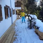 Апартаменты Mon Refuge Face Au Mont Blanc Сен-Жерве-Ле-Бэн